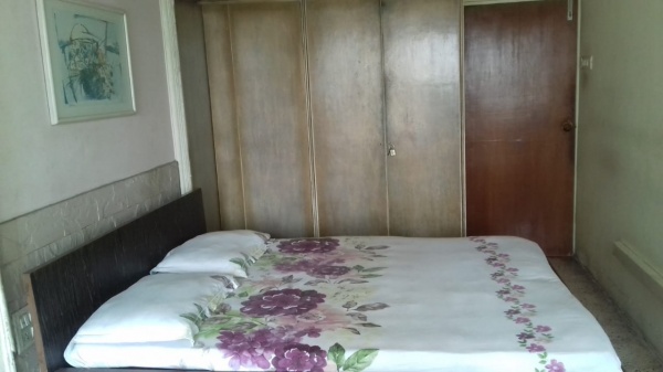 2, 3 bhk flatshare near Standard Chartered Bank Fort - Rooms on rent near Dr. DN Road Standard Chartered Bank