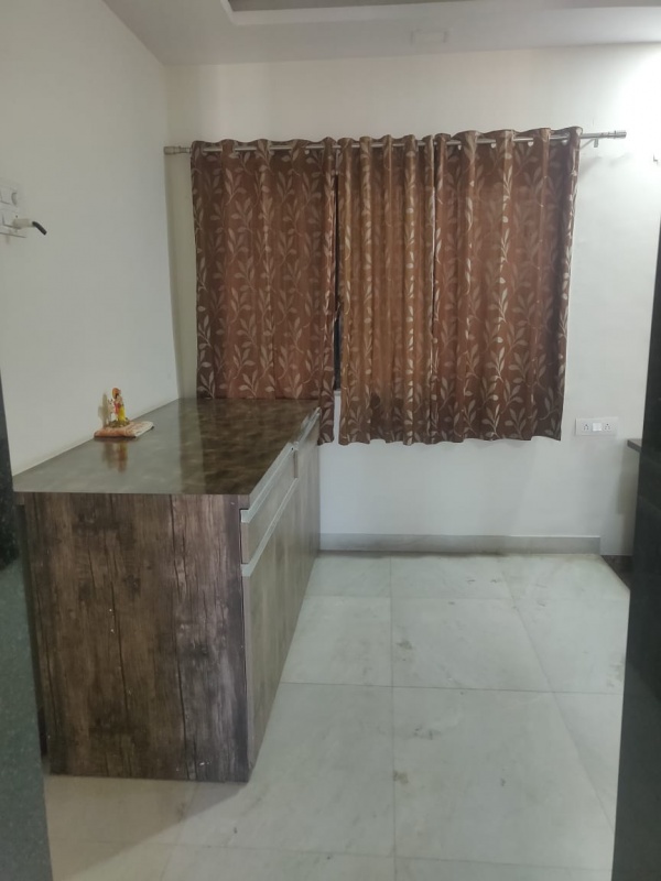 Sasta 2 bhk sale near Mc Donalds evershine city Veena - Two bhk Three bhk flat sale near Carnival Mc Donalds Vasai Veena