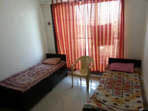 Pali naka 2,3 mth. short term rooms near FAD Academy-Fashion FAD International pg rooms