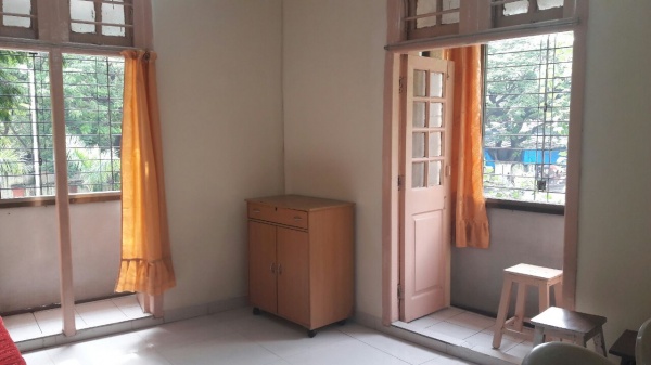 Parel 1,2bhk service apartment near TATA memorial hospital Kem