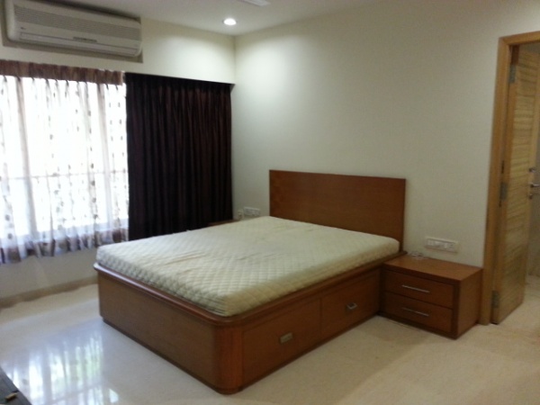 2 bhk flat share at Pali hill Bandra - Apartment share working executives near BKC